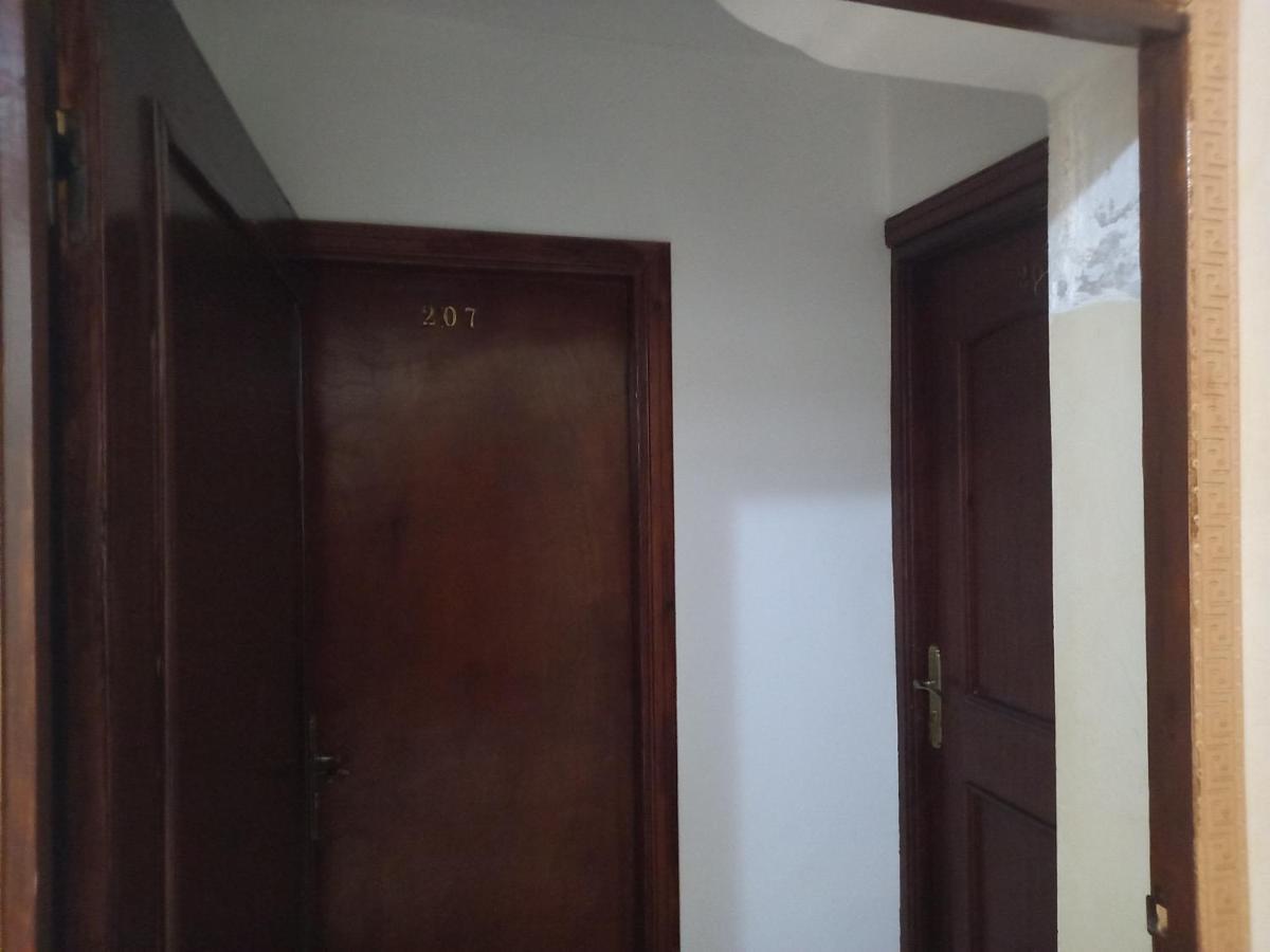 Hôtel ryad tetouan aéroport Habitación foto